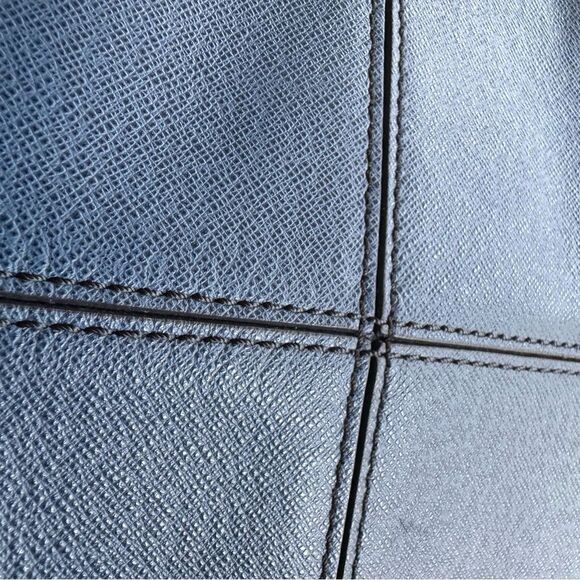 J. Crew 100% Real Leather Purse Tote Bag W Old Gold Zippers Excellent Condition - Picture 9 of 16